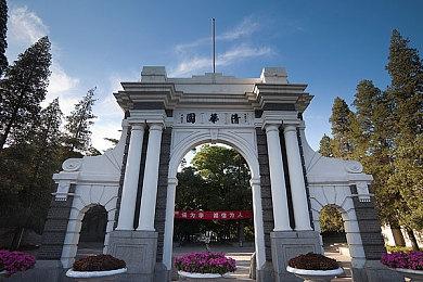 97%好评如潮的《冲就完事模拟器》结束抢先体验正式发售——冲走你的压力！